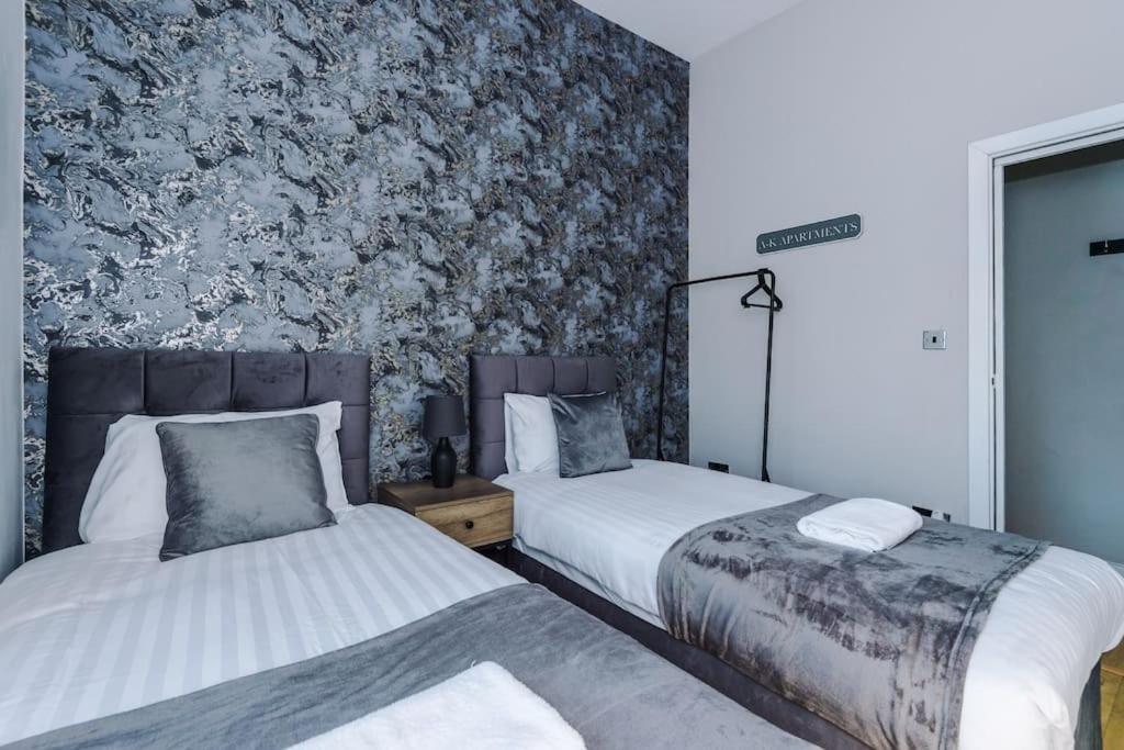 Stylish Located In The Centre Of * Liverpool
