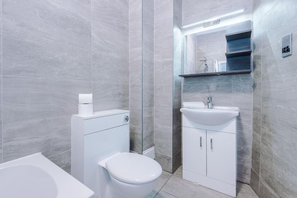 Stylish Located In The Centre Of